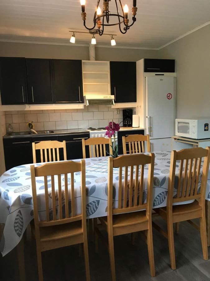 Bed and Breakfast Kastelholms Gaesthem Sund Экстерьер фото